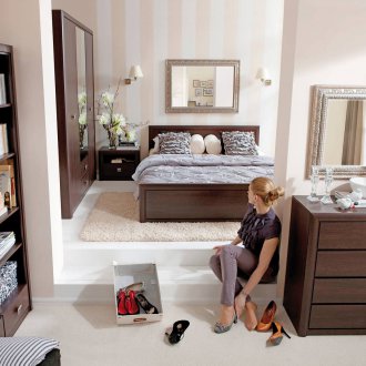 Chocolate wenge bedroom