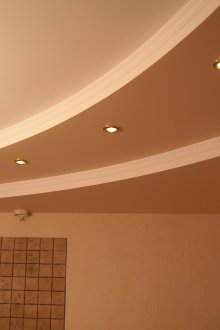 İki seviyeli alçı tavan