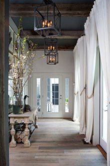 Provence tarzı kapı bir kır evi