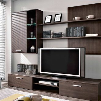 Wandhalterung aus Wenge im Wohnzimmer
