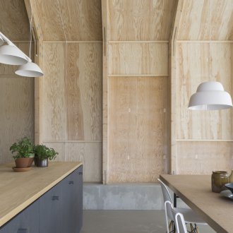 Diseño de techo de madera contrachapada