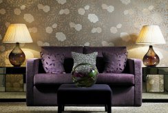 Floral taupe wallpaper in the living room