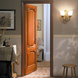 Porte laminée à l'intérieur