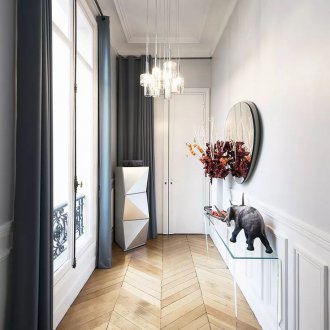 Koridorda laminat parke