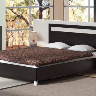 Wenge bed and milk oak