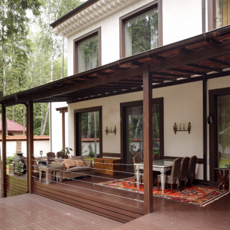 Ceiling on the open veranda