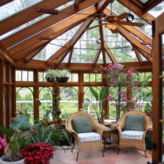 Vaulted ceiling on the veranda