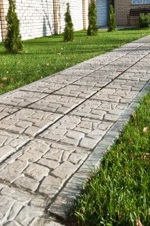 Güzel bahçe yolu
