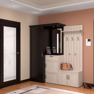 Porta interna in MDF nel corridoio