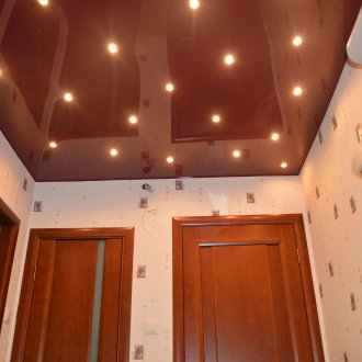 Soffitto marrone a Krusciov