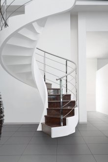 Spiral staircase with stone steps