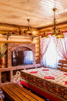 Dining room in russian rustic style