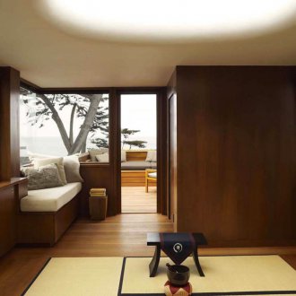 Camera da letto giapponese minimalista