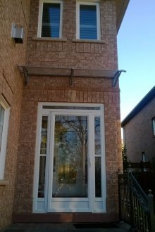 Porte en plastique à la maison