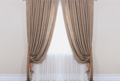 Beige jacquard curtains