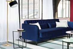 Μπλε καναπές με σατέν ταπετσαρία