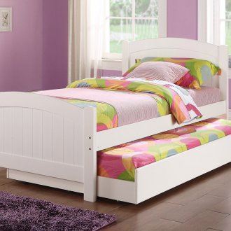 Pull-out crib