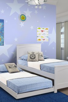 Extendable bed for the boy