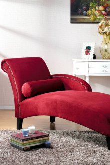 Rote Schlafcouch