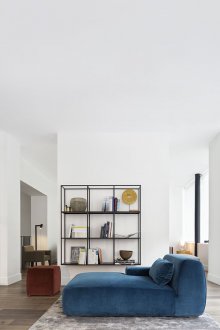 Blaue Schlafcouch