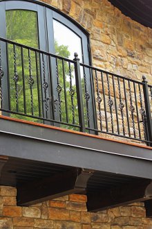 Arched balcony door design
