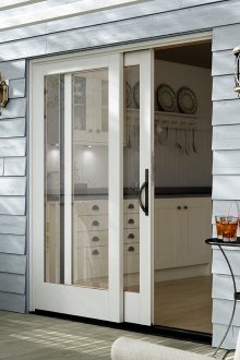 Balcony door of a compartment