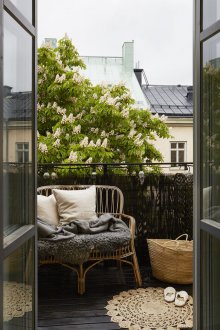 Swing balcony door design
