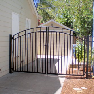 Porte d'un tuyau profilé d'une maison privée