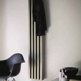 Radiador vertical cromado