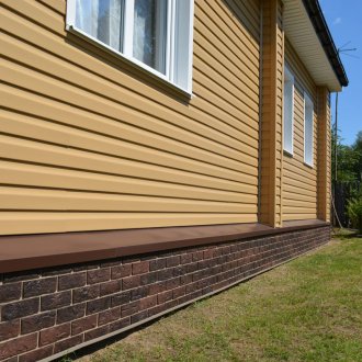 Installation of ship siding