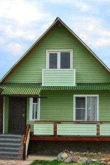 Ship Green Siding