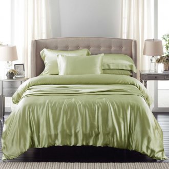 Green silk bedding