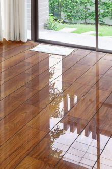 Parlak Laminat Döşeme