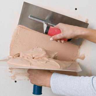Application of latex putty