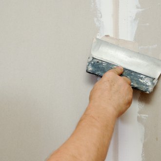 Sealing joints with latex putty