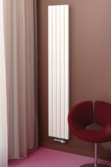 Lodret bimetal radiator