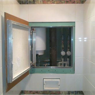Invisible plumbing hatch