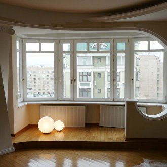 Chamfered laminate on balcony