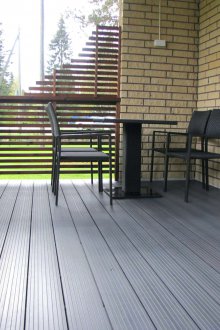 Garden parquet on the balcony