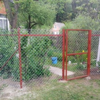 Örgü metal kapı