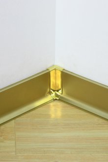 Rodapé de ouro
