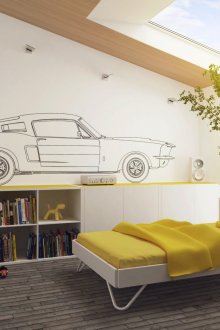 Bir çocuğun odası için bir resim ile beyaz duvar kağıdı