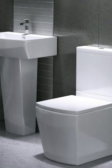 Square compact toilet bowl