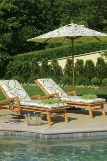 Garden umbrella with a pattern