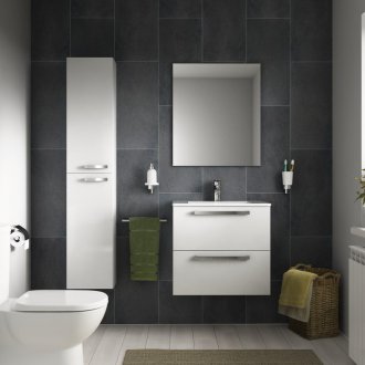 Toilette obliqua in ceramica
