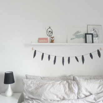 Desenhos sobre a cama