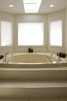 Bir ülke evde lavabo olmadan banyo
