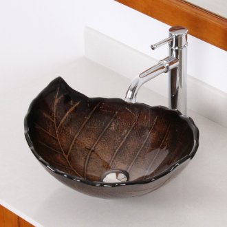 Alışılmadık şekilli cam lavabo