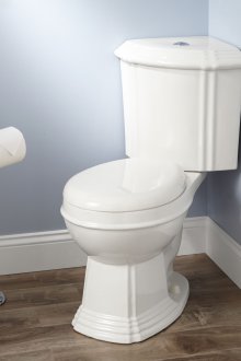 Toilette angulaire