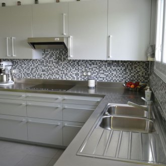 Lavello in acciaio inossidabile all'interno
